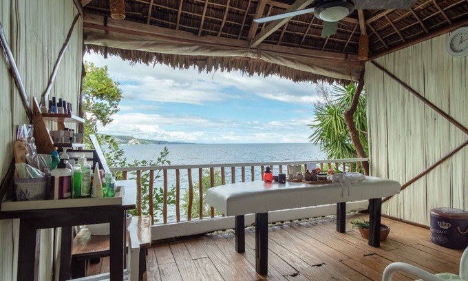Boljoon Cama Y Desayuno | Granada Beach Resort - Adults Only