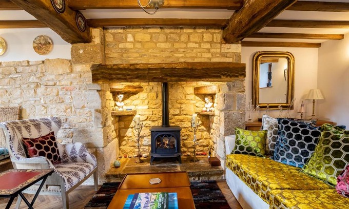 Cow Honeybourne Casa | Granary Cottage - Luxury Barn Conversion