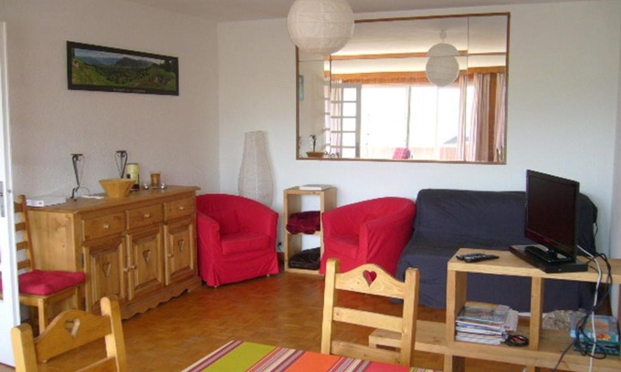 Villard-de-Lans Apartamento | Grand 100m² avec 3 chambres, parking et Wifi au centre du village - FR-1-689-36