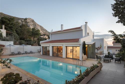 Palaia Fokaia Villa | Grand Apollon Villa