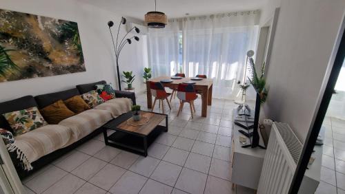 Residence Las Rebes Batiment Apartamento | Grand appartement cosy pour 4