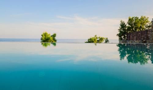 Mavros Kolimpos Villa | Grand Bleu Villa