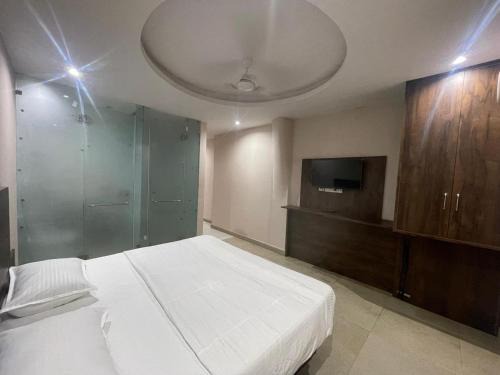 Banda Hotel | Grand Darbar