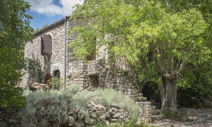 Vogue Otro | Grand Gîte 12/13 Pers Piscine Privée Tennis Sud Ardèche au Domaine Saint Cerice