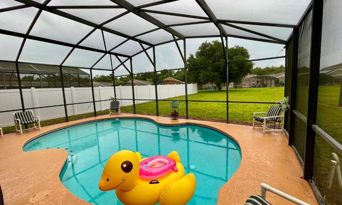 Sandy Ridge Casa | Grand Holiday 4BD Pool Home at Disney & Universal