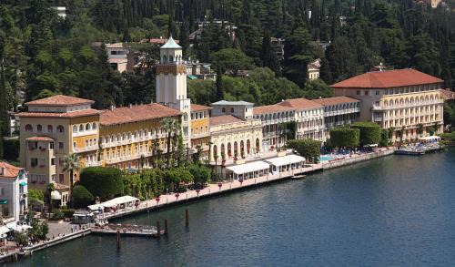 Gardone Riviera Hotel | Grand Hotel Gardone