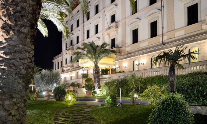 Montecatini Terme Hotel | Grand Hotel Vittoria