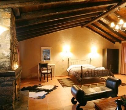 Aghios Athanasios Casa | Grand House Suites