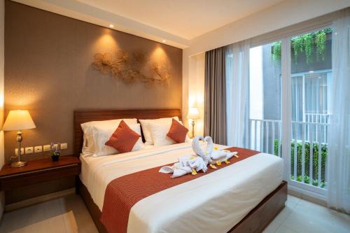 Sunset Road Hotel | Grand Inkuta