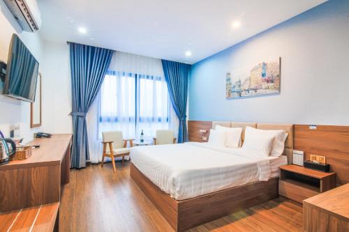 Binh Thanh Hotel | Grand Lee Hotel