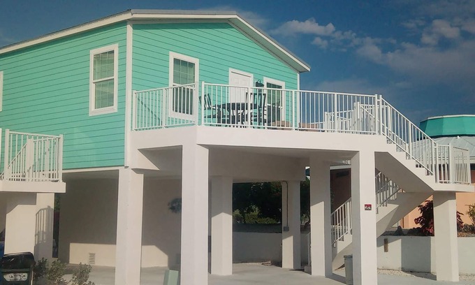 Cutthroat Harbor Estates Casa | Grand Opening! New Construction in Venture Out! 3 night minimum stay.