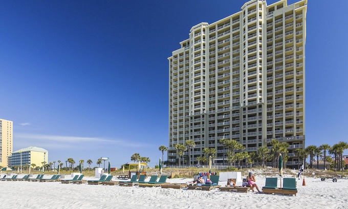 Panama City Beach Condominio | Grand Panama Beach Resort by Book That Condo