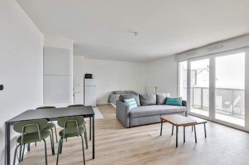 Rosny-sous-Bois Apartamento | Grand studio à Rosny