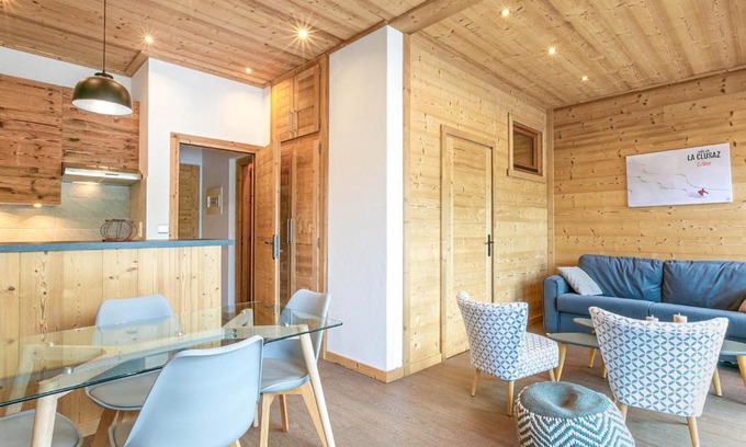 La Clusaz Apartamento | Grand Studio cabine, balcon, parking, centre La Clusaz - FR-1-437-85