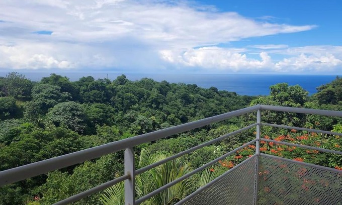 Le Carbet Apartamento | grand studio en bas de villa avec vue sur mer