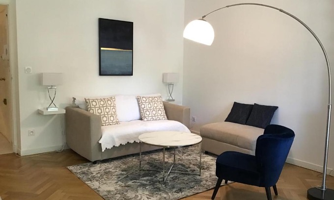 Couronne Urbaine Apartamento | Grand T2 5min du centre historique D'Aix en Provence