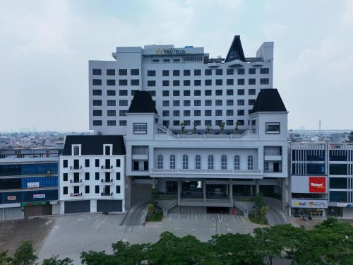 Kalimalang Hotel | Grand Travello Hotel Bekasi