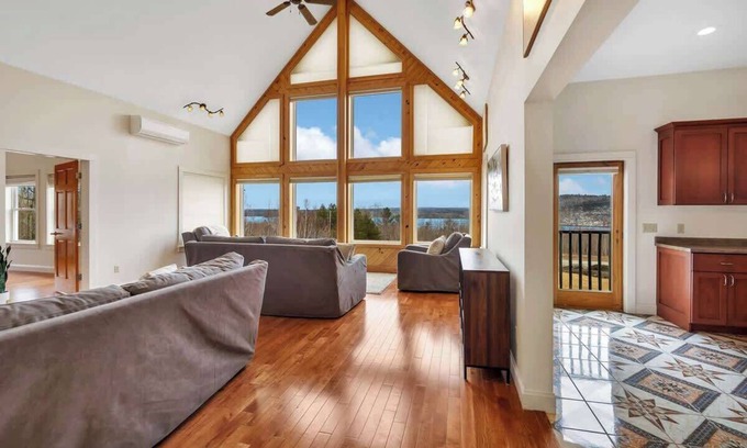 Dedham Casa | Grand viewLuxury: 4BD Game Room & Sauna!