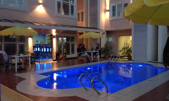 Ikeja Hotel | GrandBee Suites
