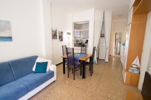 Varazze Apartamento | Grande BILOCALE con POSTO AUTO PRIVATO e GIARDINO