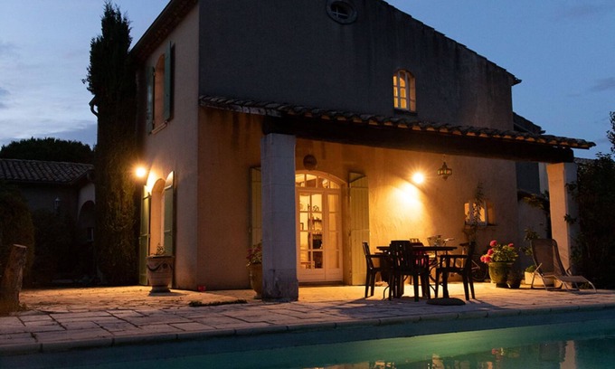 Pierrelatte Casa | Grande Maison Familiale Avec Piscine au Carrefour de Belles Régions Touristiques