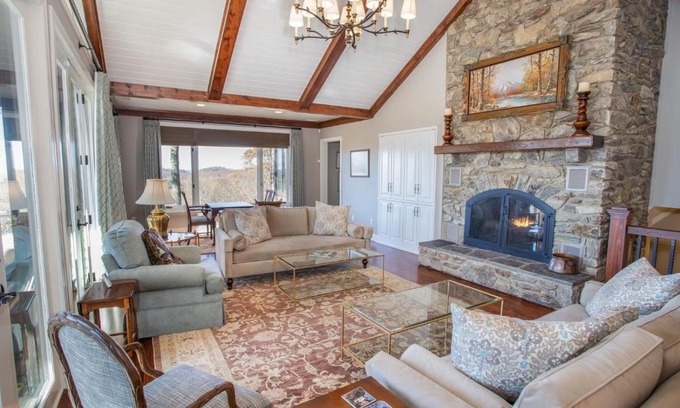 Boone Casa | Grandfathered Inn