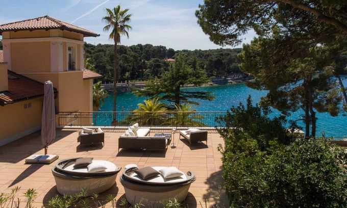 Cove Murtar Villa | Grandiose Mali Losinj Villa | Villa Venera | 8 Bedrooms | Beach front | Breathtaking Views of the Adriatic Sea | Spa facilities | Private pool and Hot Tub | Cikat