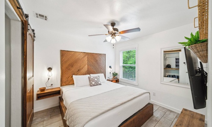 Grove Cabaña | GrandLake*Kayak*ForestView*Firepit*Kings*Lakefront