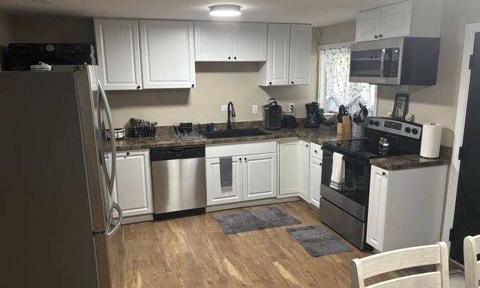 Kettering Casa | Grandma & Papaw's Family Heid-A-Way/Kettering 4 Beds