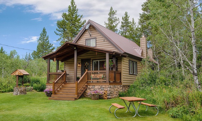 Last Chance Cabina | Grandma's Cabin