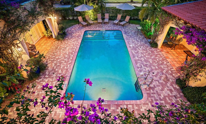 Flamingo Parks Cama Y Desayuno | Grandview Gardens