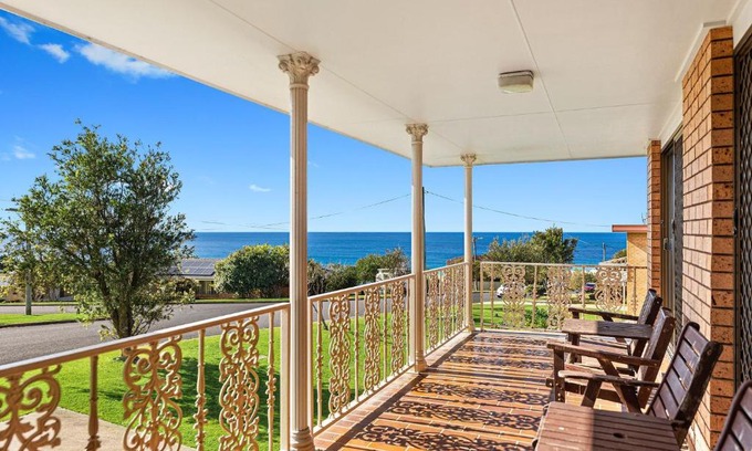 Kianga Casa | Grandview House Ocean Views