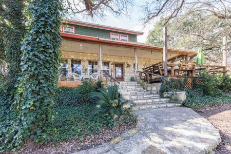 Marble Falls Casa | Grandview House on Hamilton Creek