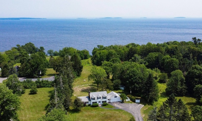Camden Casa | GRANDVIEW - Town of Camden