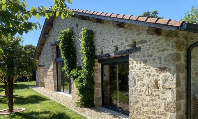 Mouilleron-le-Captif Casa | Grange de la Ménagerie, 300m2, 15 people in a quiet area