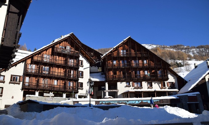 Sauze di Cesana Apartamento | Grange Hike & Ski - 42D Sestriere