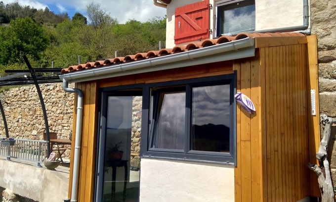 Chalencon Casa | Grange Rénovée, Avec vue Exceptionnelle