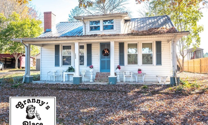 Morganton Casa | Granny's Place - Casa de campo histórica