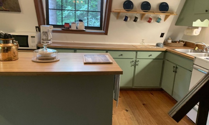 Murphy Cabina | Grape Creek Cleanest HOME 2 bed =Winter& FALL 1ba 1 bed July 1/2miLake Hiawassee