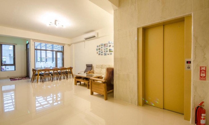 Xincheng Casa | Grass root incense B&B