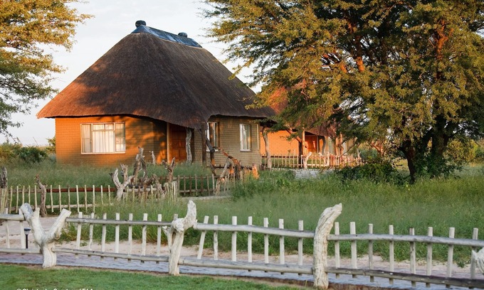 Ghanzi Cabina | Grassland Safari Lodge