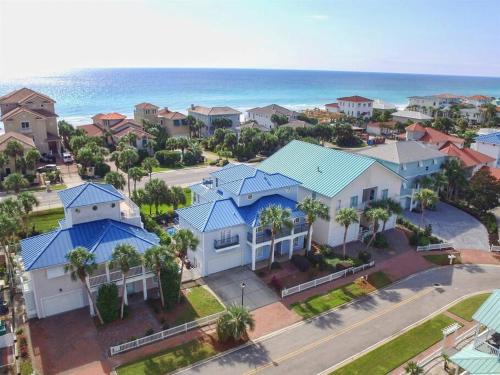 Crystal Shores Casa | Grateful by The Sea Crystal Shores Destin