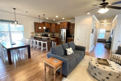 West Panama City Beach Casa | Grayling Beach House