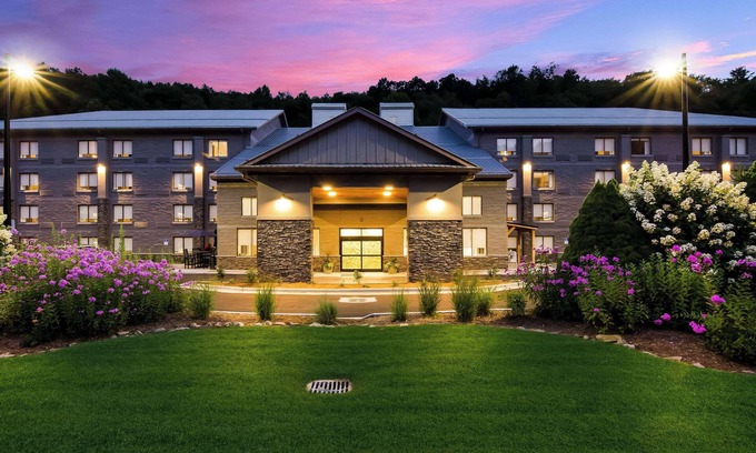 Boone Hotel | Graystone Lodge, Ascend Hotel Collection