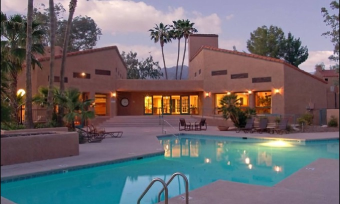 Tucson Condominio | Great 2nd floor condo