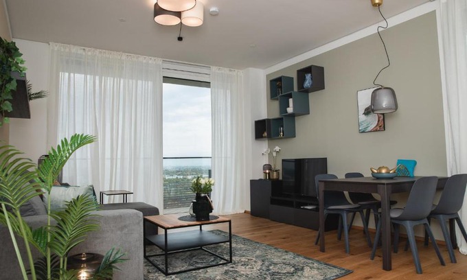 Erdberg Apartamento | Great apartment with view and heated rooftop Pool