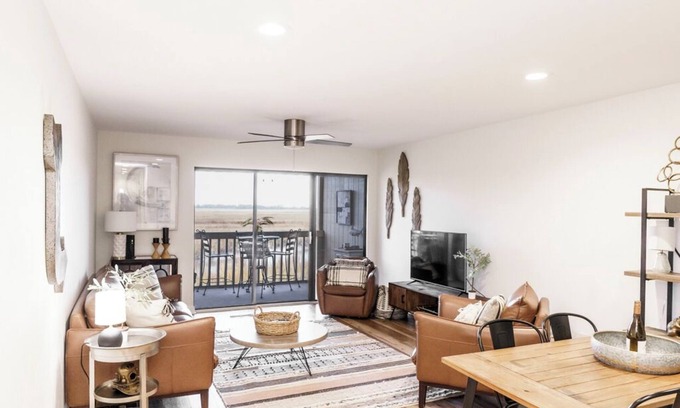 Saint Helena Island Casa | Great Central Fripp Island Location! Resort Access Always Included!