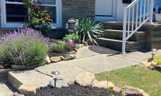 Somers Point Casa | Great deal for shore area 3-bedroom house just 7 minutes from Ocean City.