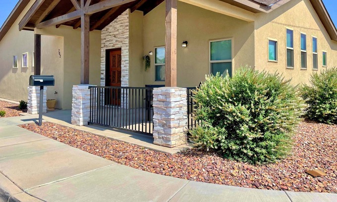 Artesia Casa | Great Downtown Location! Garage, Newer Home