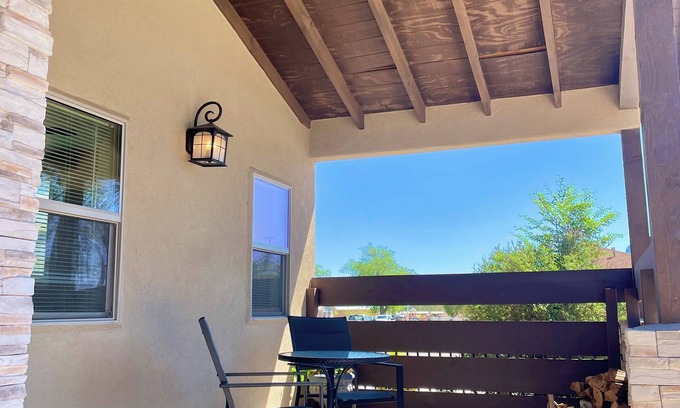 Artesia Casa | Great Downtown Location! Fireplace, Newer Home